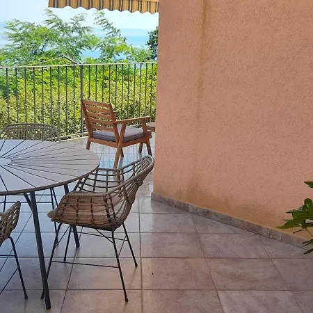 Apartamento No. 1