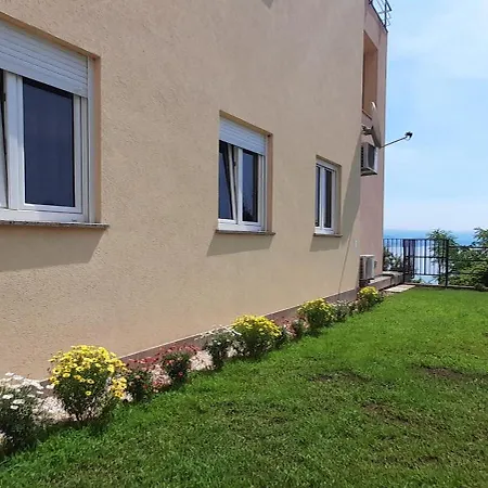Apartamento No. 1